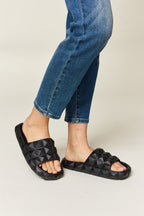 WILD DIVA Pyramid Stud Toe Band Footbed Sandals - All In The Bag